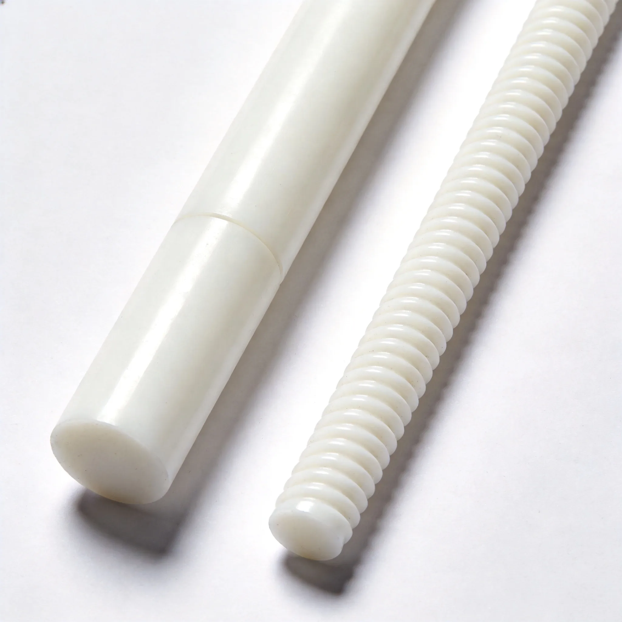 ptfe-rod-molded-vs-extruded